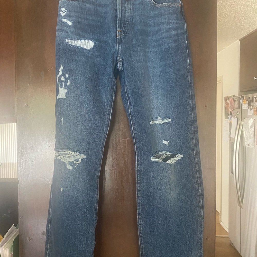 Levi's Women’s 501 90”s Distressed Jeans. New with Tags